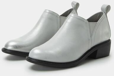 Women's Merle Slip-On Flat Heel Shoe by Alegria in White (Size 8 M)