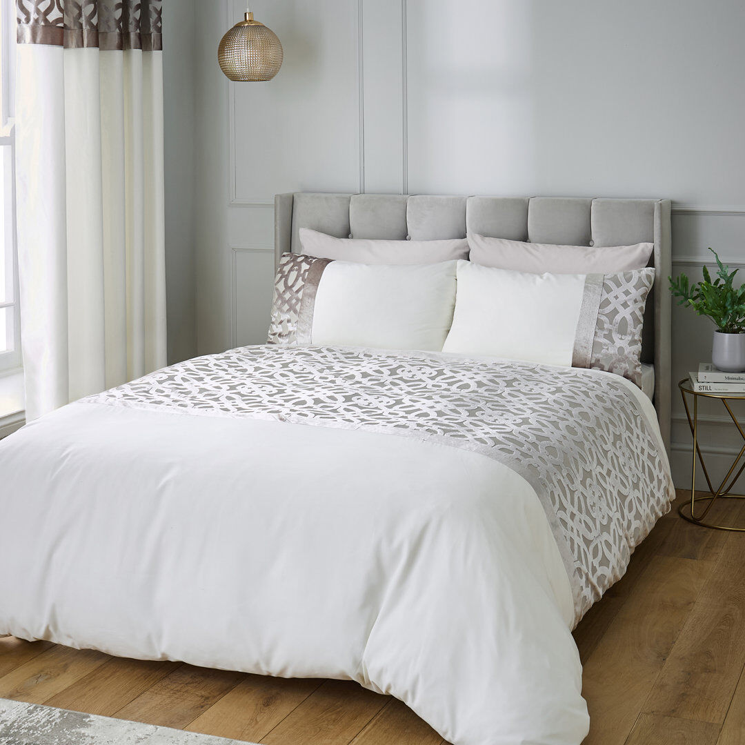Catherine Lansfield Lattice Cut Velvet Duvet Cover Set with Pillowcases Natural Super King Duvet Cover + 2 Standard Pillowcases