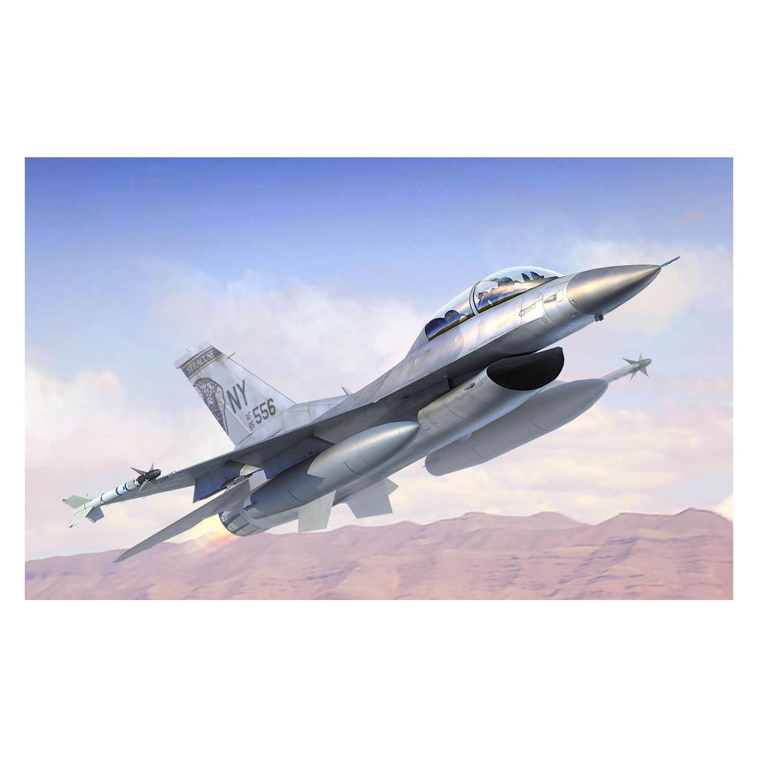 Trumpeter F-16B/D Fighting Falcon Block 15/30/32 (03920)