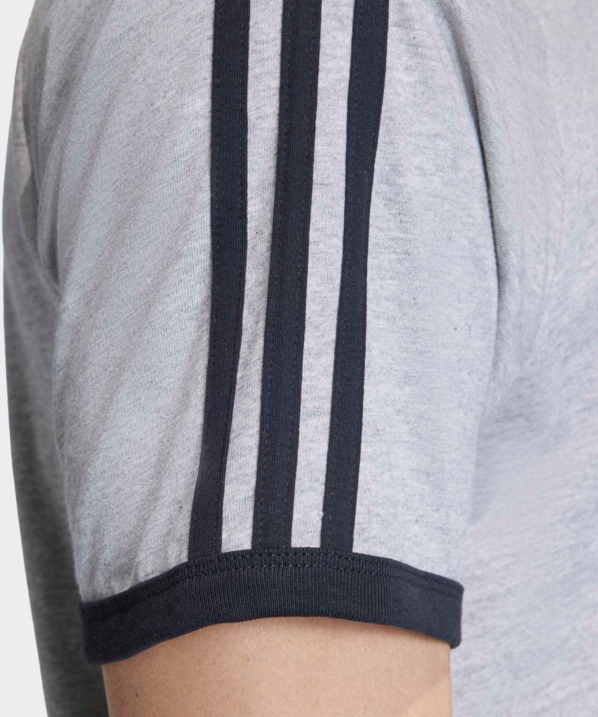 T-Shirt ADIDAS ORIGINALS "3-STREIFEN", Herren, Gr. M, grau (medium grau heather), Obermaterial: 100% Baumwolle, Rundhals, Shirts T-Shirt medium grau heather M