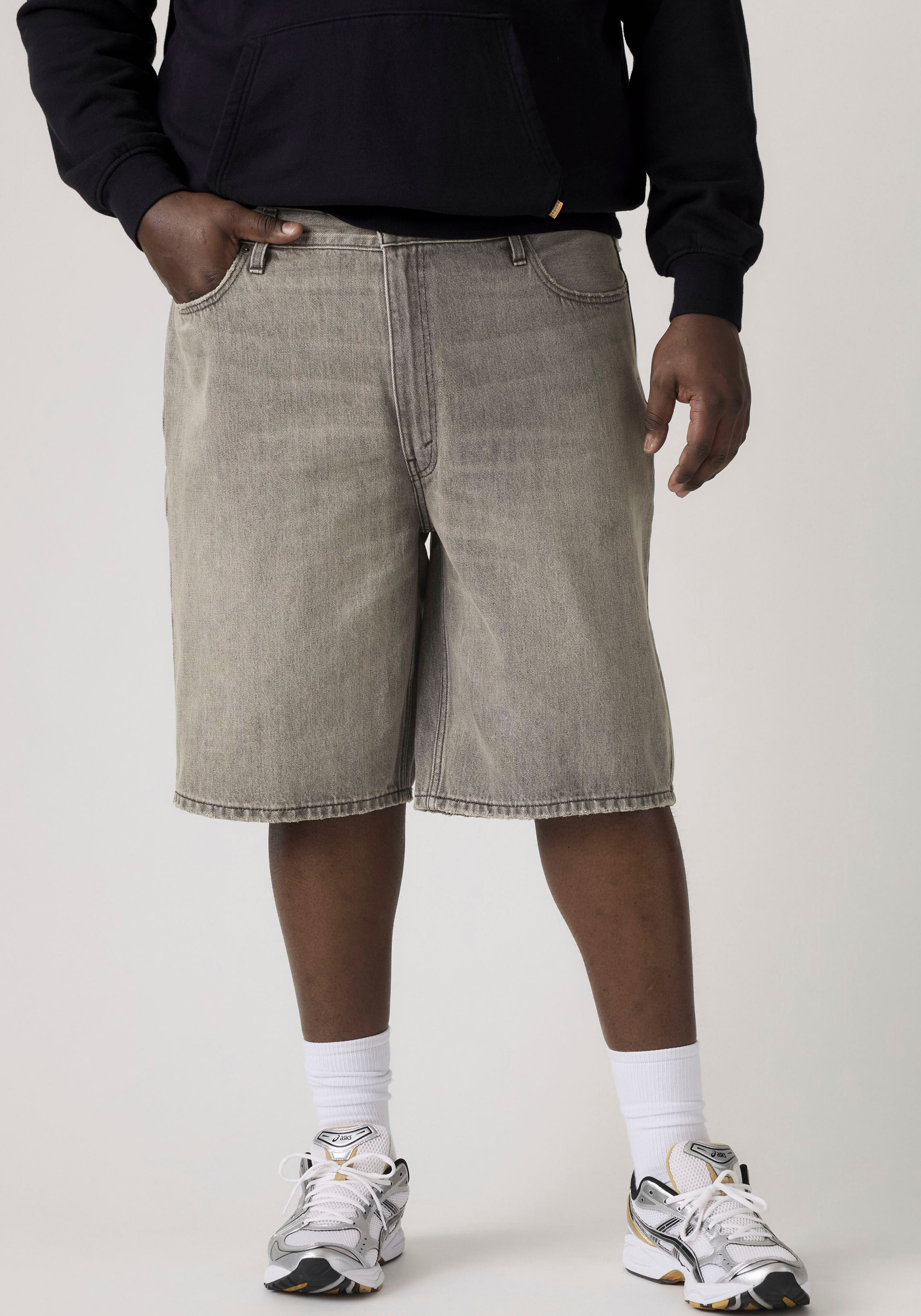 Jeansbermudas LEVI'S PLUS "LV Shorts 469 LOOSE S", Herren, Gr. 46, N-Gr, grau (a look back short), Denim/Jeans, Obermaterial: 100% Baumwolle, loose fit kniebedeckend, Jeans Jeansbermudas, Loose Fit a look back short 46, N-Gr