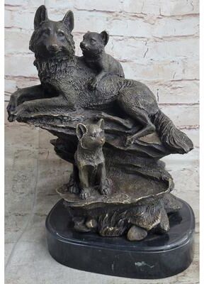 Bronzhaus Family Of Wolves Mother Wolf Cubs Pups Bronze Statue Sculpture Decor Marble Base