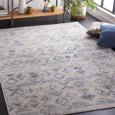 SAFAVIEH Palma Malhildur Geometric Rug