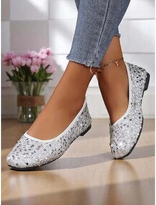 LightInthebox Women's Beige Sequin Ballet Flats - Comfortable and Chic Flats for Daily Dates and Casual Outings