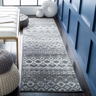 SAFAVIEH Amsterdam Bridget Moroccan Boho Rug