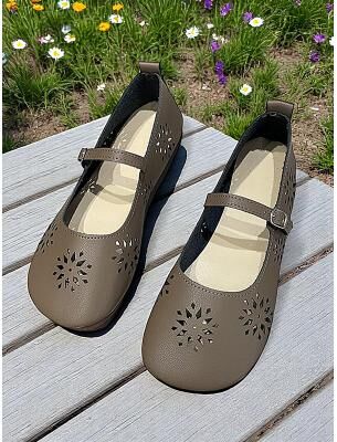 LightInthebox Women's Comfort Mary Jane Wide-Toe Flats with Floral Cutouts – Soft Sole Casual Barefoot Shoes for Ladies – Great for Brunch, Farmers Markets and Outdoor Leisure