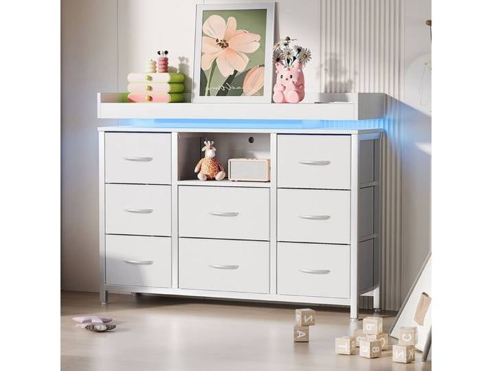 Commode 8 Tiroirs avec éclairage LED - ports USB/Type-C et 2 prises AC - Commode Chambre Salon Bureau - 108x30x82cm - Blanc