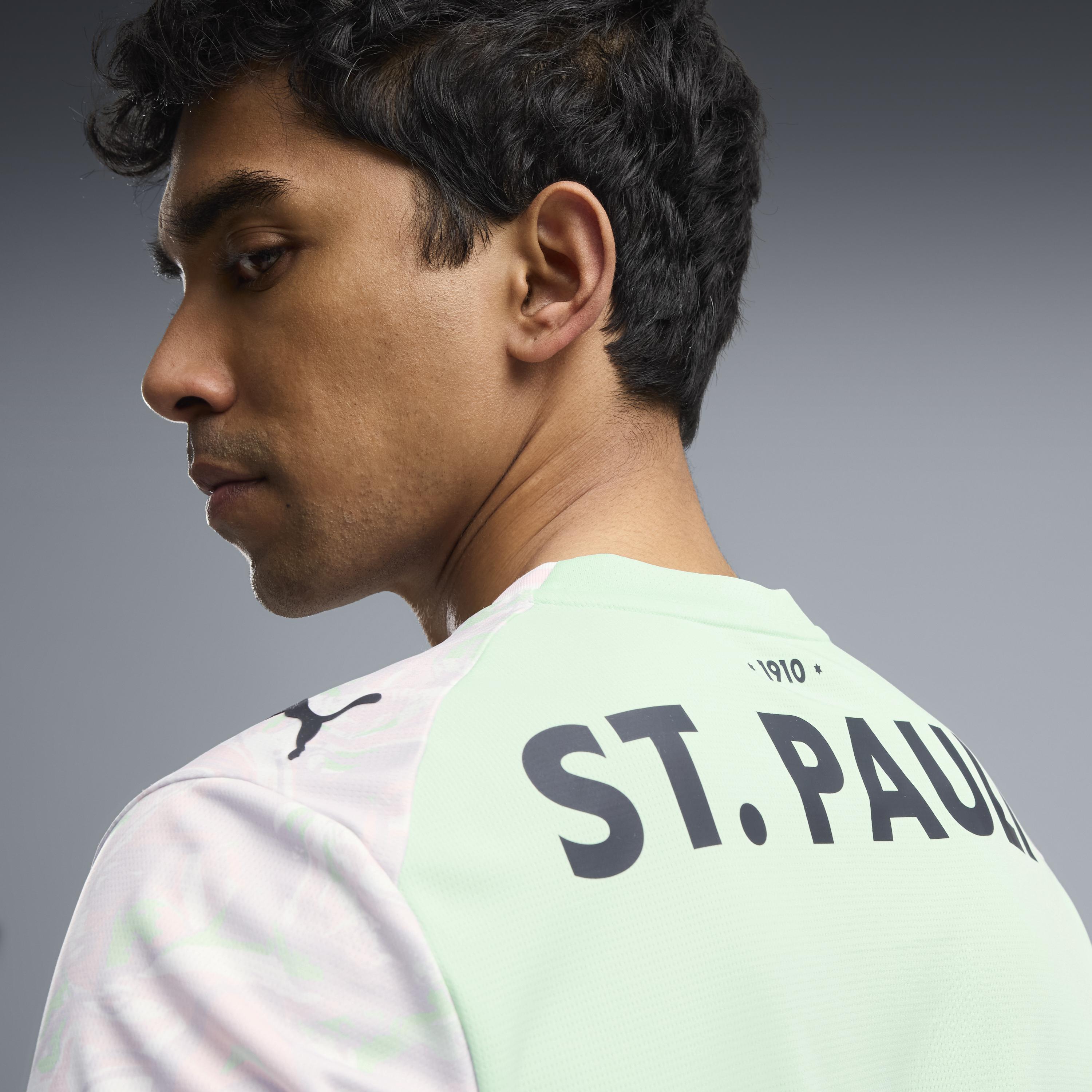 Fussballtrikot PUMA "FCSP THIRD JERSEY REPLICA", Herren, Gr. 3XL, rot (minty burst, pearl pink), Web, Obermaterial: 100% Polyester, unifarben, regular fit normal, Rundhals, Trikots Fussballtrikot, mit Rundhalsausschnitt, atmungsaktiv, mit DryCELL-Technolo