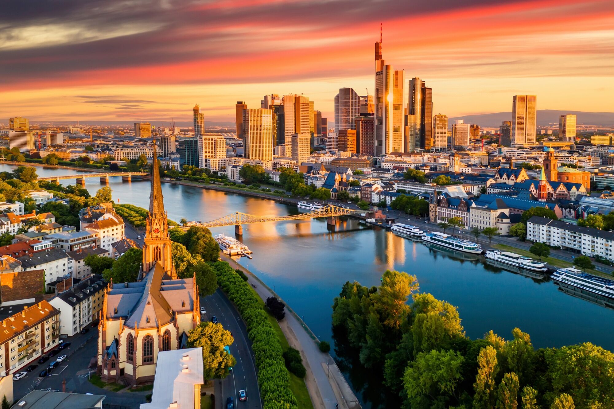 Fototapete PAPERMOON "FRANKFURT-MAIN SKYLINE WOLKENKRATZER BRÜCKE FLUSS SONNE", bunt, B:1,5m L:1,11m, Vlies, Tapeten, Fototapete bunt B/L: 1,5m x 1,11m, Bahnen: 7 Stk.