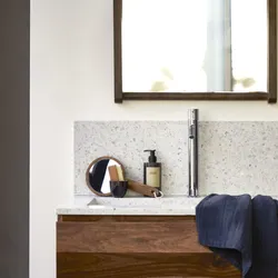 Fliesenspiegel Ava aus Premium-Terrazzo Moon 120 cm