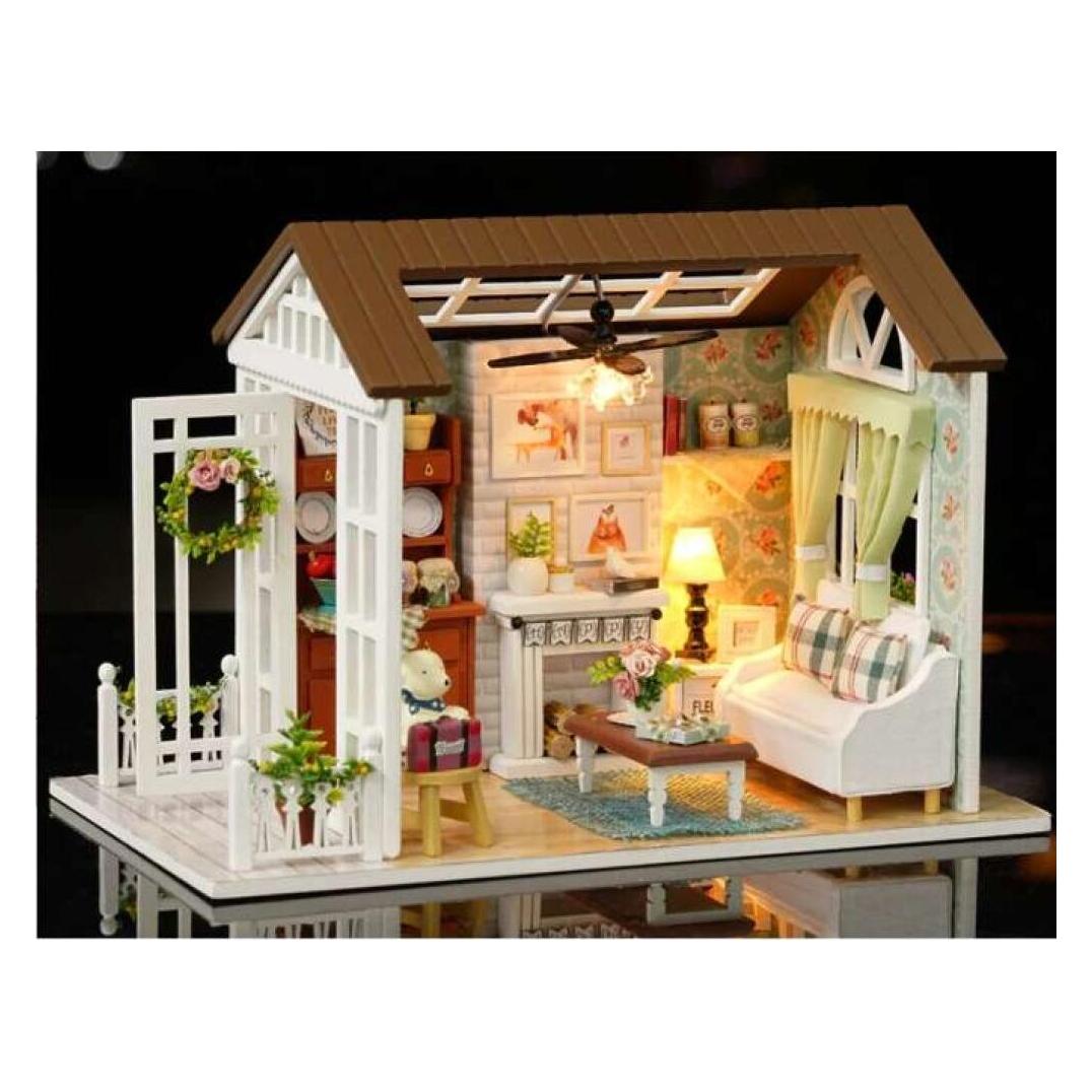 Polesie Puppenhaus-Wohnzimmermodell aus Holz zum Zusammenbauen LED 8008-A (KX6995)