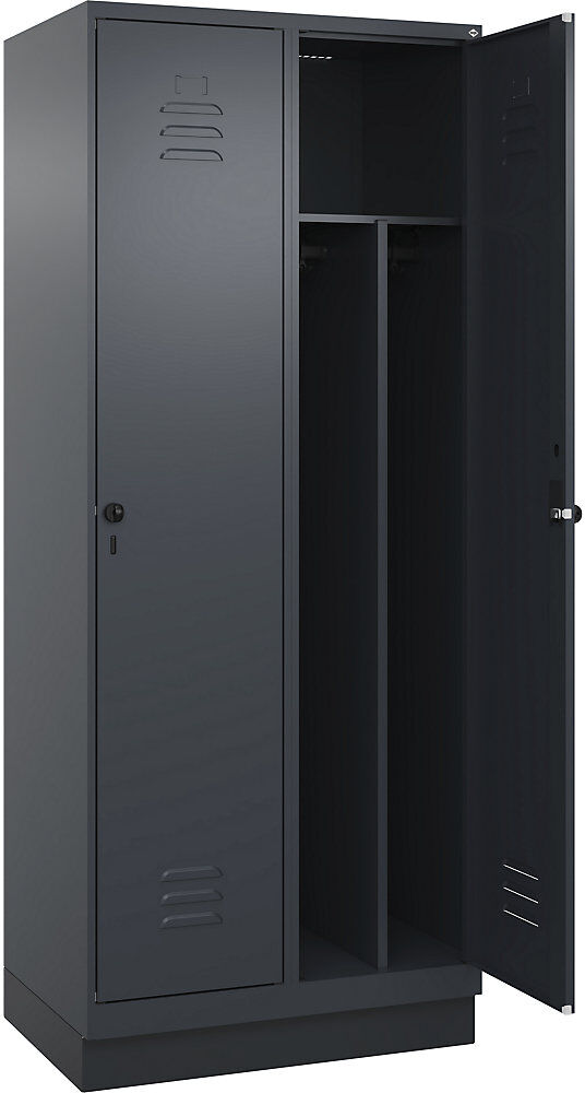 Schwarz-Weiß-Spind Classic PLUS, schmal, 2 Abteile, verkürzte Trennwand mittig, grau, B 800 mm, mit Bodensockel, Drehriegel, Trennwand mittig C+P