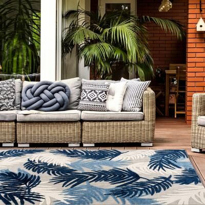 World Rug Gallery Tropical Floral Modern Indoor/Outdoor Area Rug