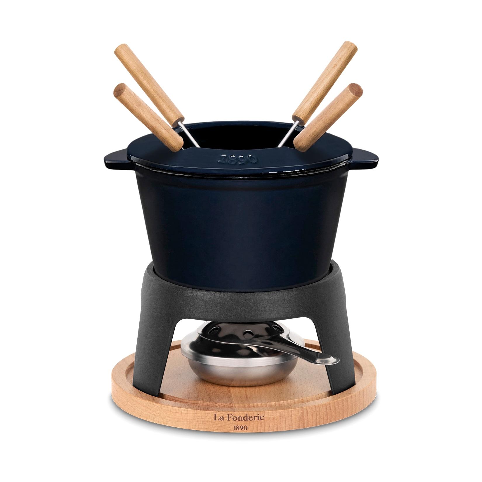La Fonderie 1890 Fondueset aus Gusseisen für 4 Personen Mont D'Arbois, spritzwassergeschützter Deckel, 4 Gabeln, Fassungsvermögen 1,2 l