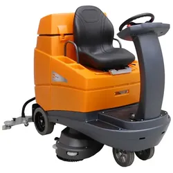 TASKI swingo 5000  Kompakte, wirtschaftliche Aufsitzscheuersaugmaschine