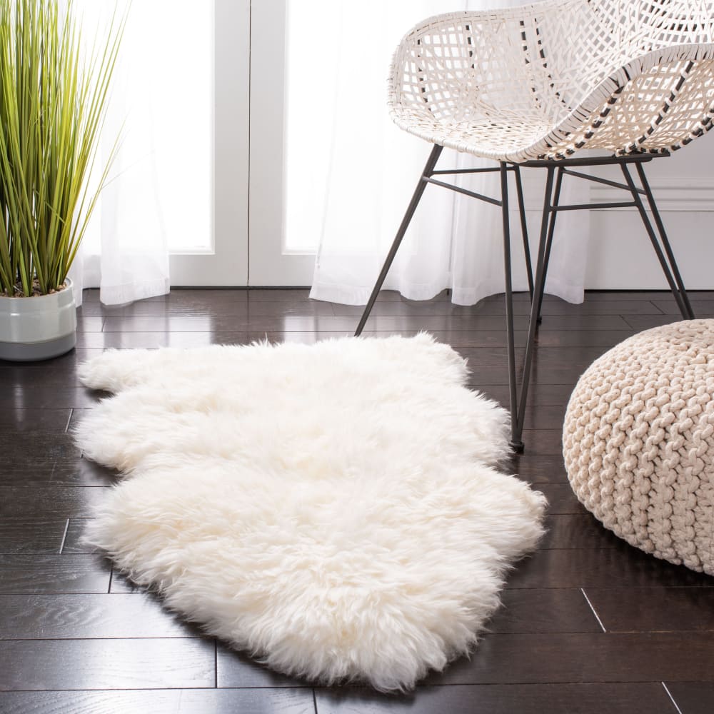 Safavieh Tapis peau de mouton en peluche blanc, 61 x 91 cm Blanc 91x9x61cm