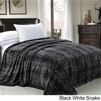 Home Soft Things Lightweight Printed Safari Animal Flannel Fleece Blanket