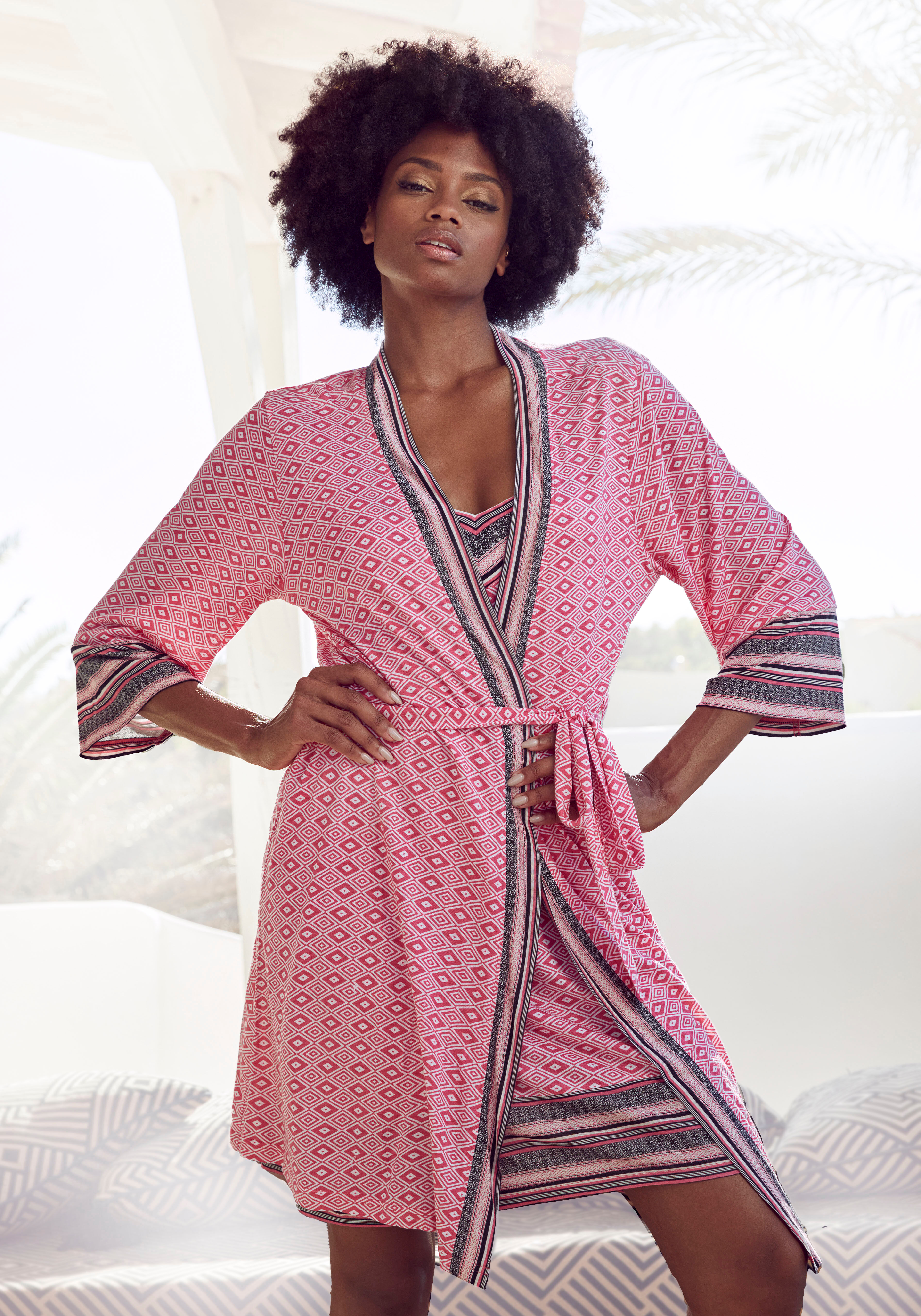 Kimono, Damen, Gr. 40/42, pink (pink gemustert), Single-Jersey, VIVANCE DREAMS BY LASCANA, bedruckt, Kurzform, Hausmäntel Kimono, in schönem Ethno-Design