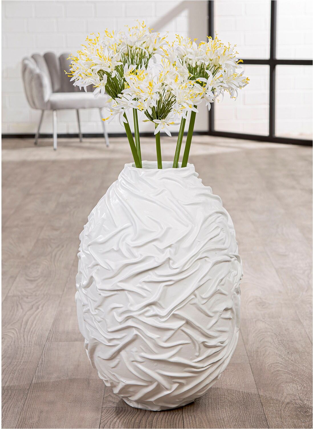 Bodenvase GILDE "Bodenvase organisch Drapes weiss", weiss (weiß), B:42cm H:60cm T:42cm, Kunstharz, Vasen, Bodenvase weiß B/H/T: 42cm x 60cm x 42cm