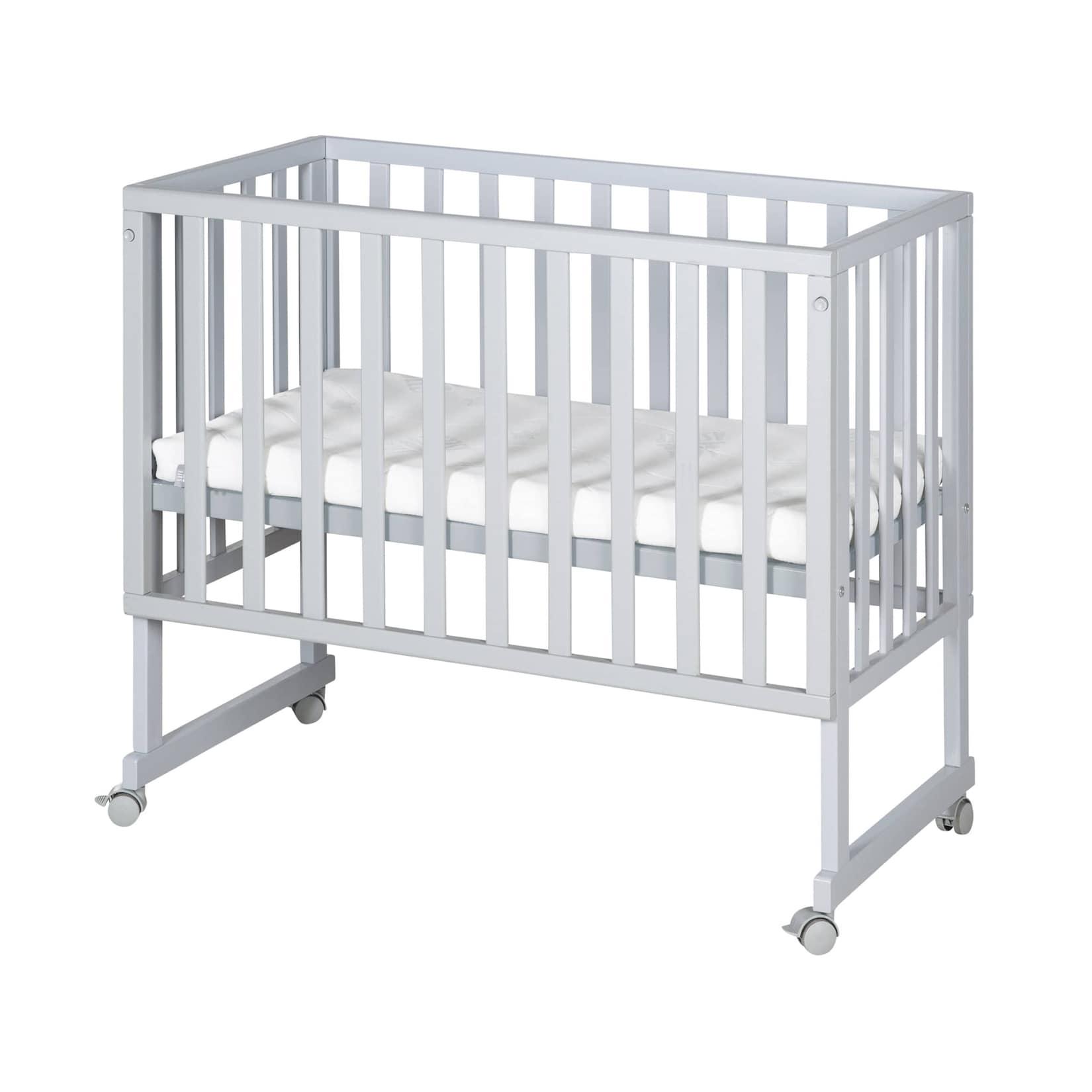 Stuben- & Beistellbett 3in1 mit Barriere + Matratze, für alle Elternbetthöhen, Holz taupe lackiert