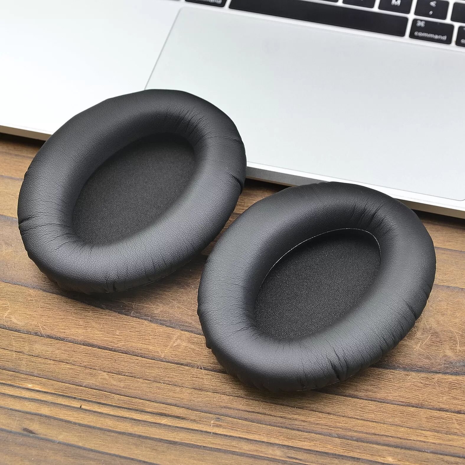 INF Coussinets de remplacement pour casque Sennheiser HD 300 PRO (pack de 2)