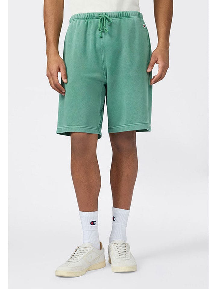 Champion Sweatshorts in Grün - S