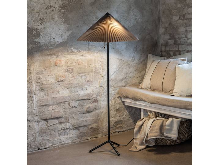 Plisado 2 Lampadaire Black/Grey - Markslöjd - Salon / séjour - Scandinave - Métal - Trépied