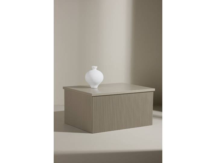Beistelltisch VENTURE HOME Lenox, rechteckiger Beistelltisch in einladendem Beige, 80 × 60 cm , beige, beige, beige, B:60cm H:40cm T:60cm, Tische, Beistelltisch, Ablagetisch, MDF, rechteckig, geräumig, schlicht, dezent