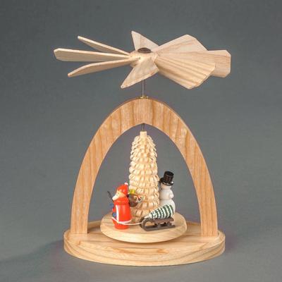 Weihnachtspyramide ALBIN PREISSLER "Wärmespiel mit Weihnachtsmann, Schlitten und Ringelbäumchen", beige (natur), B:11cm H:13cm T:7cm, Massivholz, Weihnachtspyramiden, Weihnachtspyramide, Handwerkskunst aus dem Erzgebirge, Weihnachtsdeko aus Holz