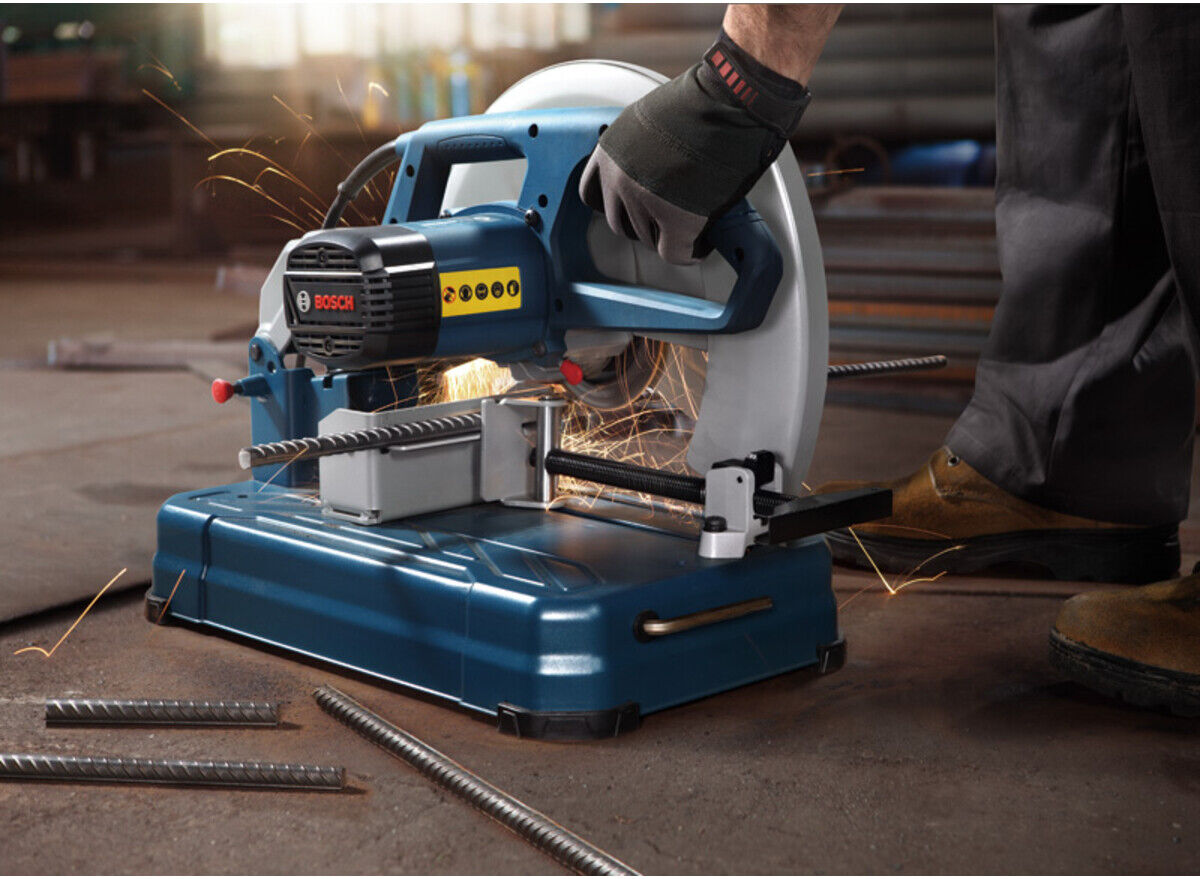 Bosch Metalltrennsäge GCO 14-24 J, 2400 W, 3800 U/min (0601B37200)