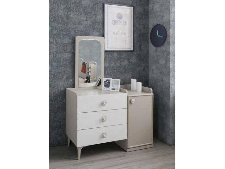 JVmoebel Kommode Beige Kinderkommode mit Spiegel aus Holz, modern und elegant (1 St., Kommode), Made in Europa