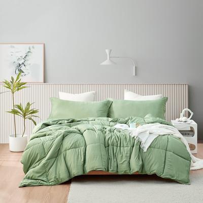 Hot Days Cool Nights - Coma Inducer Oversized Comforter Set - Green Eyes