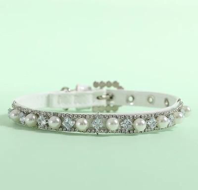 Uplifted Finds Elegant Rhinestone And Pearl Pet Necklace Collar For Cats, Puppies, And Rabbits 4 xs