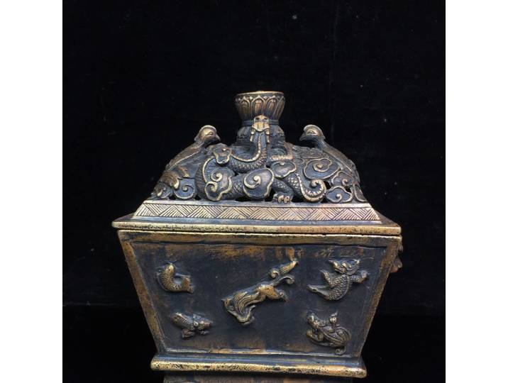 Statue brûle-encens Dragon, Phénix et Monstre marin pour la décoration de la maison et du salon de thé
