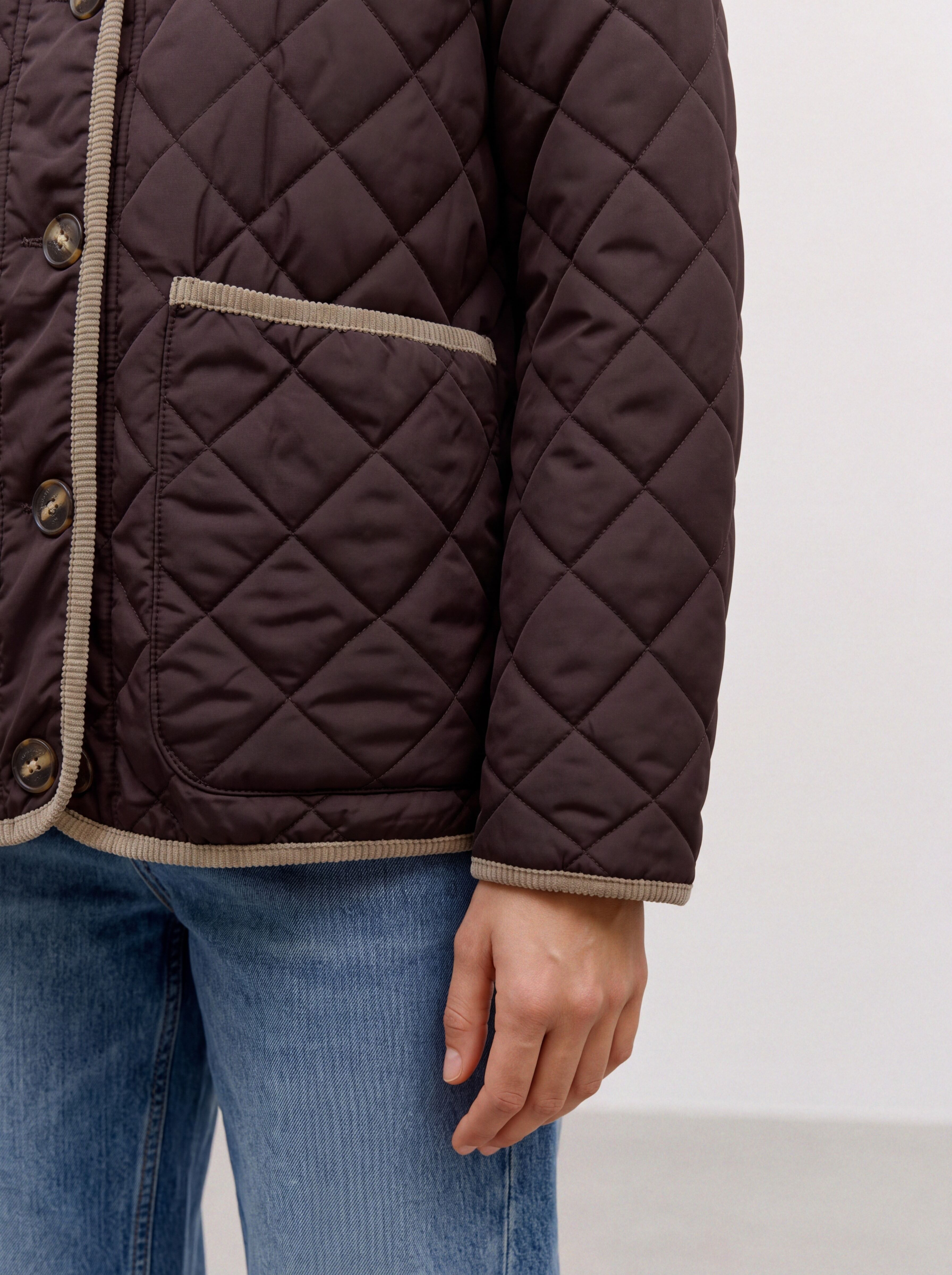Steppjacke VERO MODA "VMEMILY SHORT JACKET BOO", Damen, Gr. M, braun (chocolate torte detail:silber mink collar), Web, Obermaterial: 100% Polyester, unifarben mit Farbeinsatz, normal, Jacken Steppjacke, Polyester chocolate torte detail:silber mink collar 