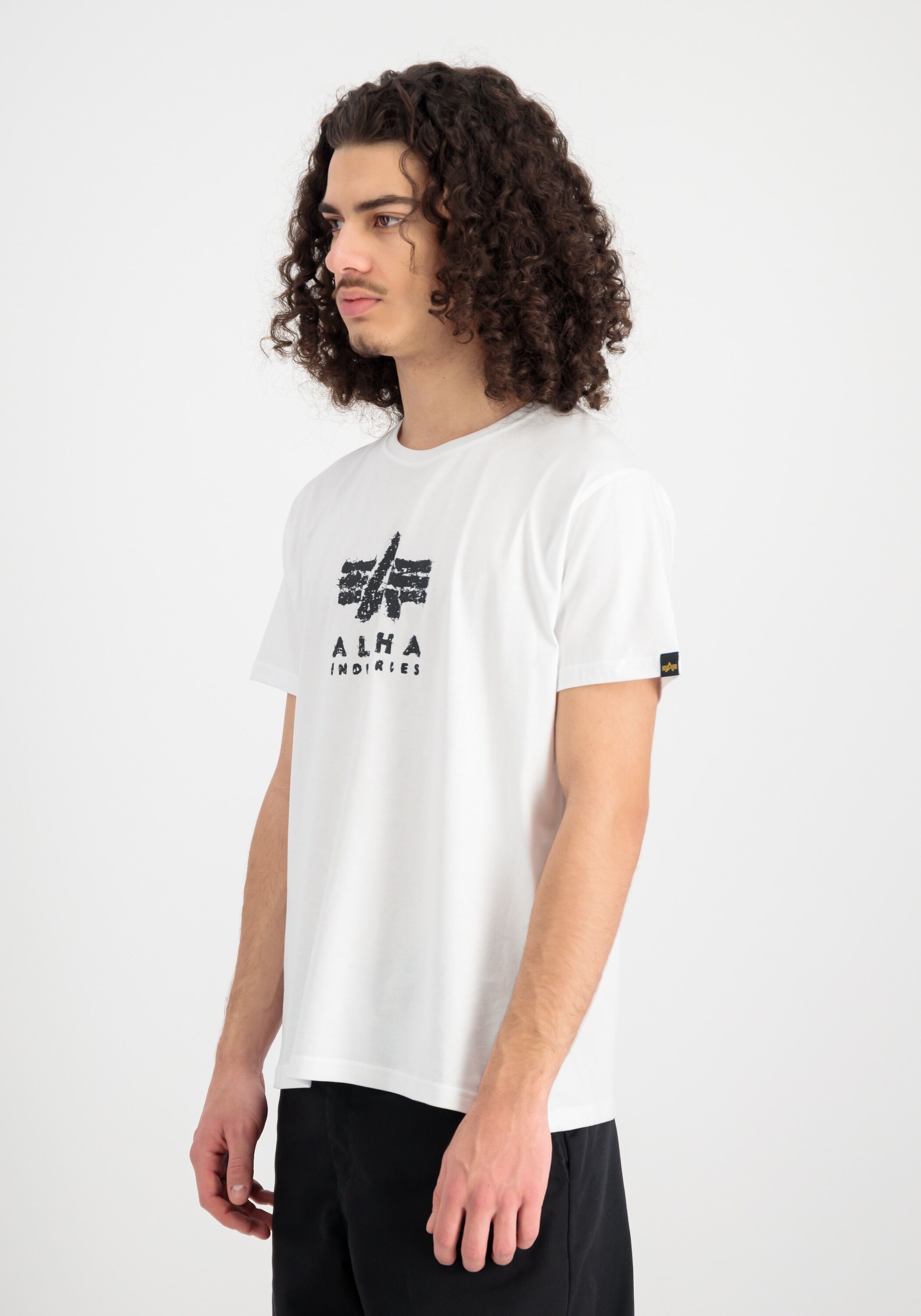 T-Shirt ALPHA INDUSTRIES "Grunge Logo T-Shirt", Herren, Gr. L, weiss (weiß), Obermaterial: 100% Baumwolle, Shirts T-Shirt weiß L