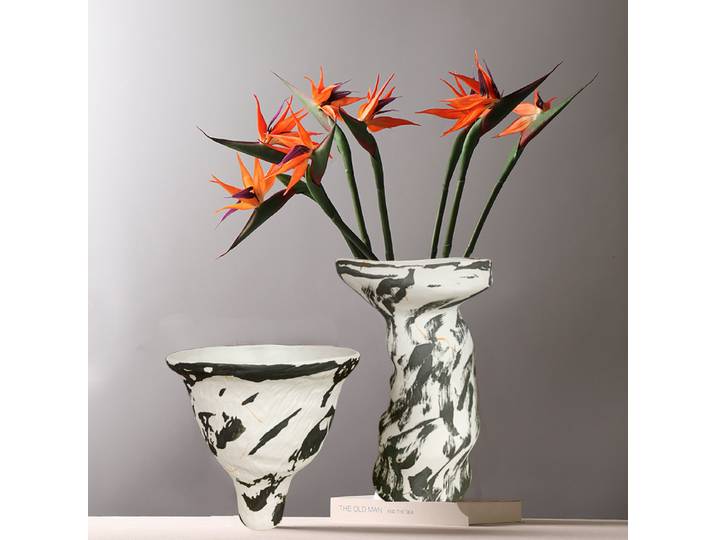 Vase en céramique à motif irrégulier Graffiti, décoration créative pour salon de thé, conception artistique, arrangement floral