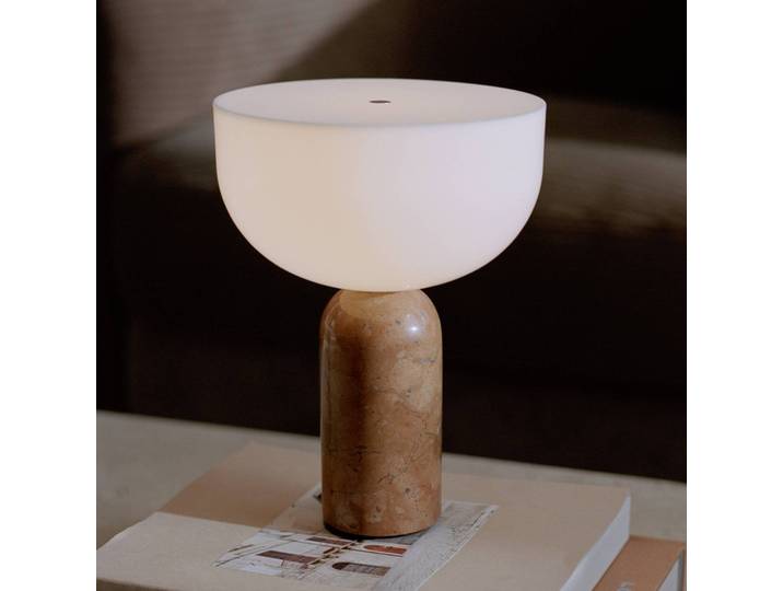 New Works Designer Tischlampe Kizu Portable, dimmbar, braun / rost, für Wohn- / Esszimmer, Stein, Design, Tischlampe