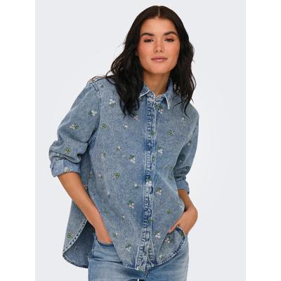 Jeansbluse ONLY "ONLVERA L/S FLOWER EMB SHIRT DNM YOR", Damen, Gr. XS, blau (light blau denim detail:flower emb), Denim/Jeans, Obermaterial: 100% Baumwolle, bestickt, loose fit hüftbedeckend, Blusen Jeansbluse