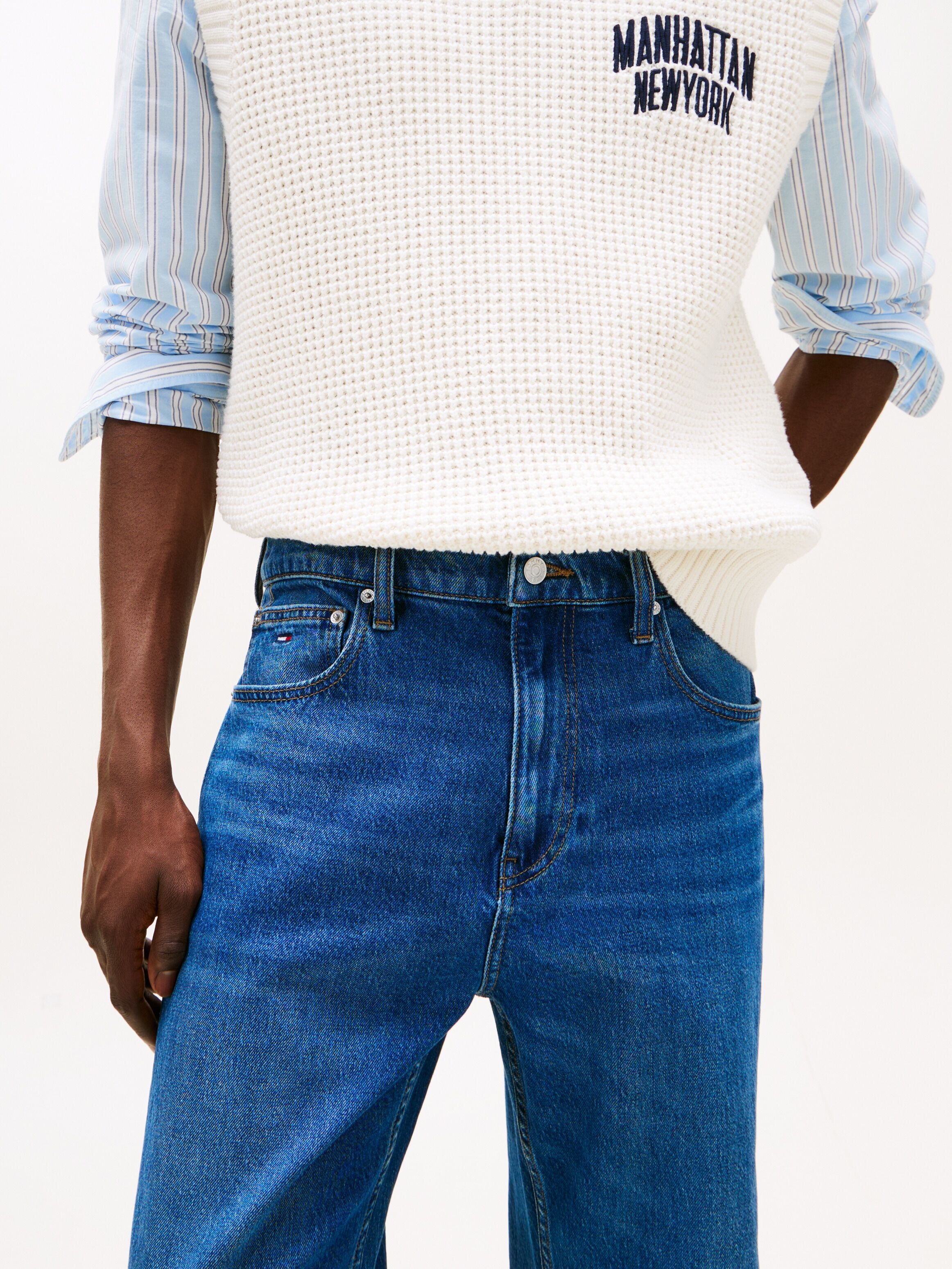 Tommy Jeans "Otis Regular Straight" Gerade geschnittene Jeans, regulärer Leibhöhe denim schwarz 33, Länge 30