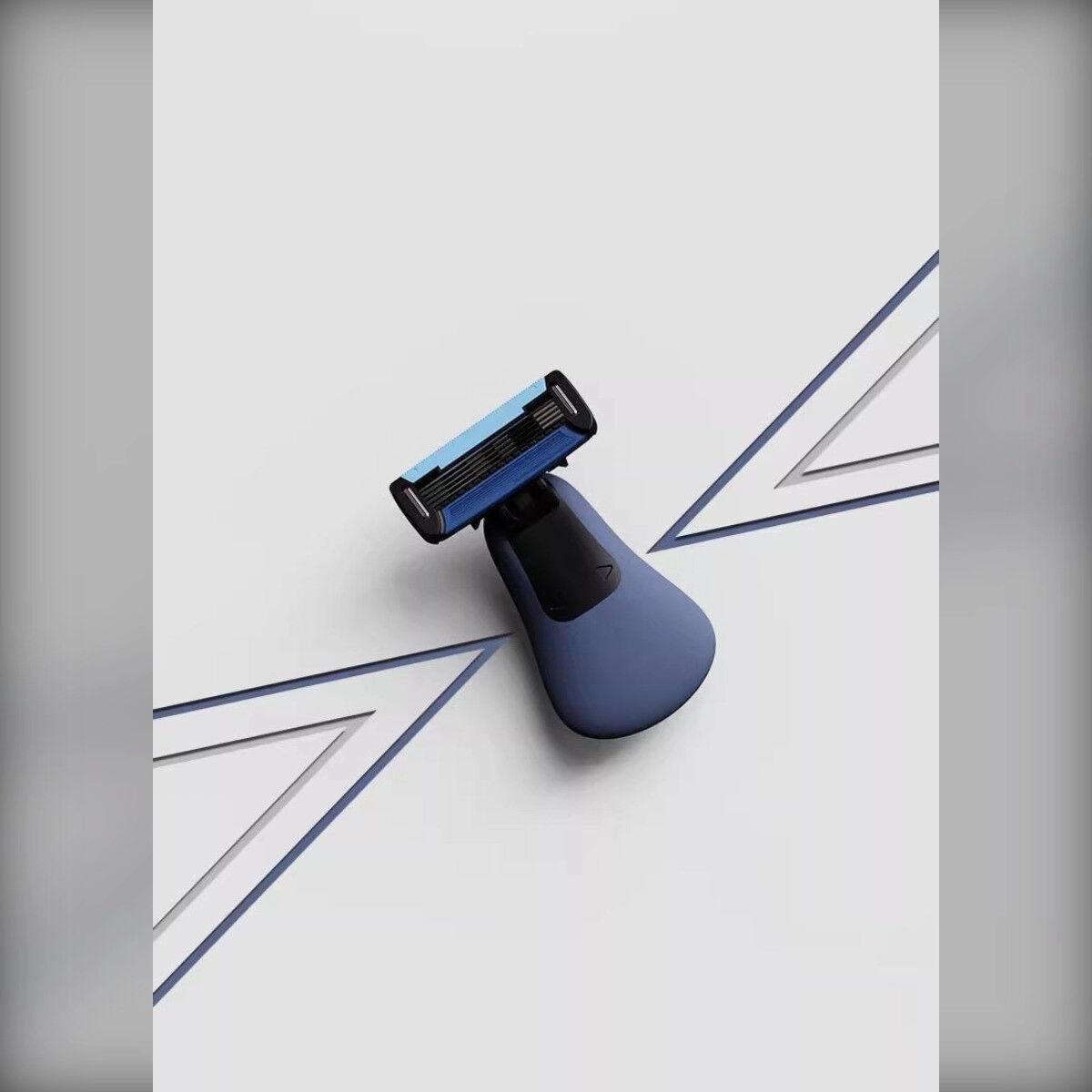 INF Mini-Reiserasierer aus Edelstahl mit doppellagigen Klingen, Koteletten-Trimmer und magnetischem Aufbewahrungsetui Navy blau