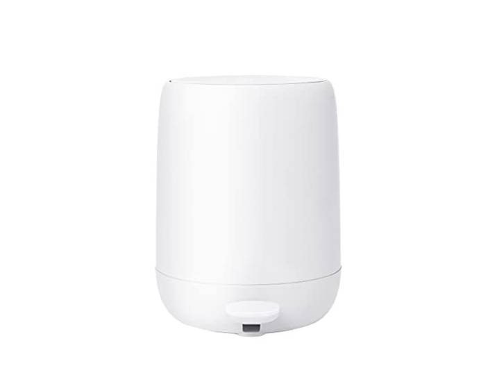 Blomus -SONO Pedaalemmer met Soft Close, afvalemmer, cosmetica-emmer, vuilnisemmer met pedaal, zachte sluiting, kleur wit, materiaal kunststof, siliconen