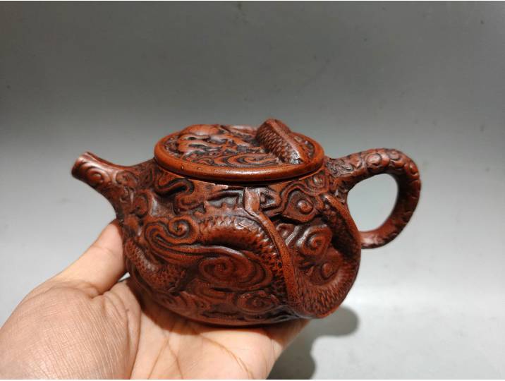 Théière violette Yixing, théière en argile violette offrant un Pot Dragon de printemps, bouilloire à motif chinois Loong