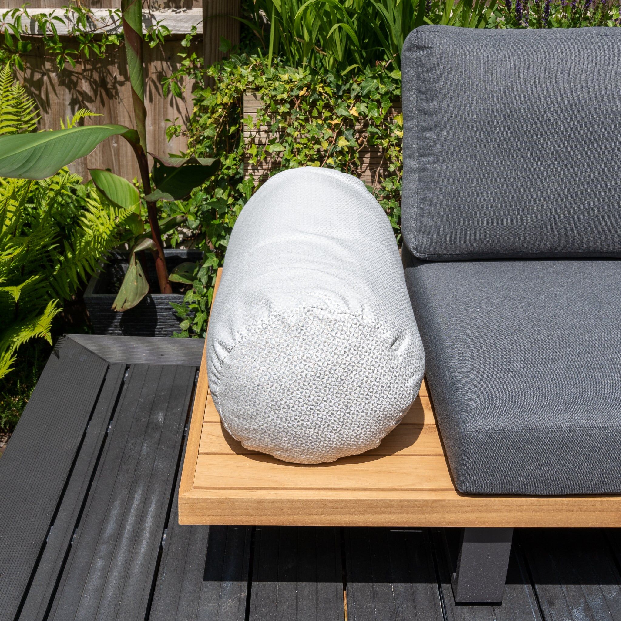 Harbour Lifestyle Acrisol Helix Gris Claro Large Round Bolster Floor Cushion - 72cm x 35cm