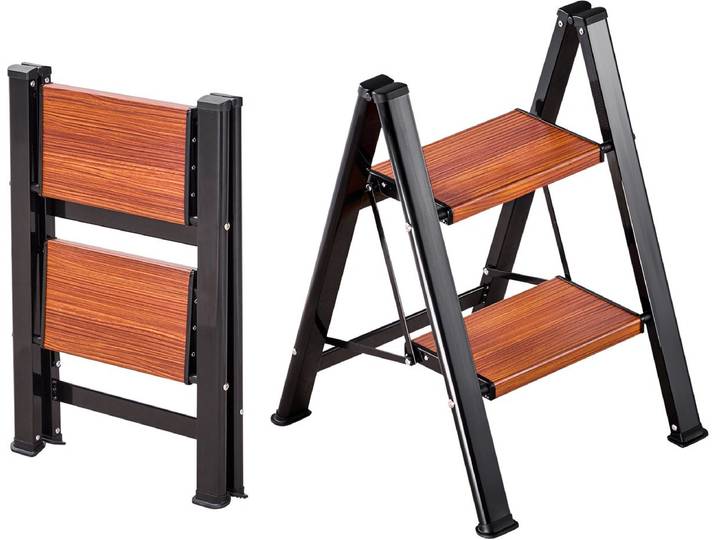 VEVOR 2-Treden Opvouwbare Ladder met Antislip Treden in Houtlook\, Huishoudladder met Een Draagvermogen van 150 Kg\, Aluminium Veiligheidsladder\, Trapladder voor Klussen en Schoonmaakwerkzaamheden.