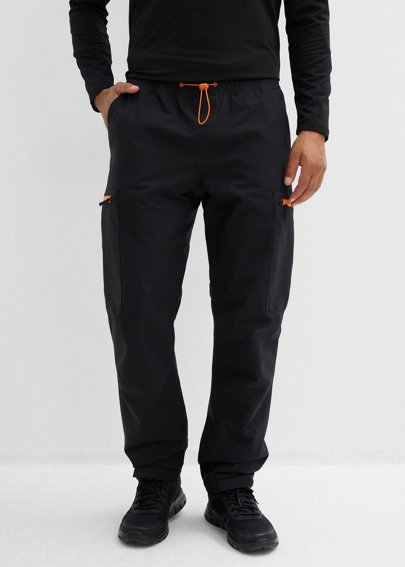 bonprix wasserdichte Cargo-Funktionshose mit warmen Futter Relaxed Fit, schwarz, Gr.60, Wärmende Thermohose im Relaxed Fit. Zu dem ist die Hose ein Multitalent, welches zum Wandern, Angeln, Klettern, Segeln oder weiteren Aktivitäten getragen werden kann.