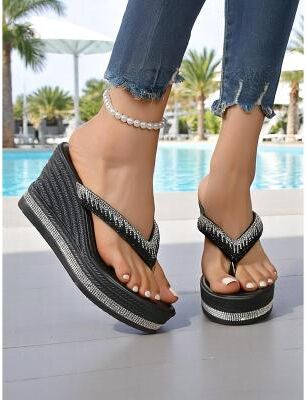 LightInthebox Women's Rhinestone Platform Flip Flop Sandals – Glitter Wedge Beach Shoes for Summer Vacation, Poolside, and Casual Outings