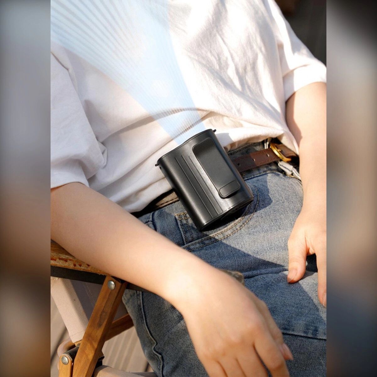 INF Hochgeschwindigkeits tragbares Taillengebläse mit 4000mAh Akku, LED-Digitalanzeige und Multi-Clip-Design für starke Weiß
