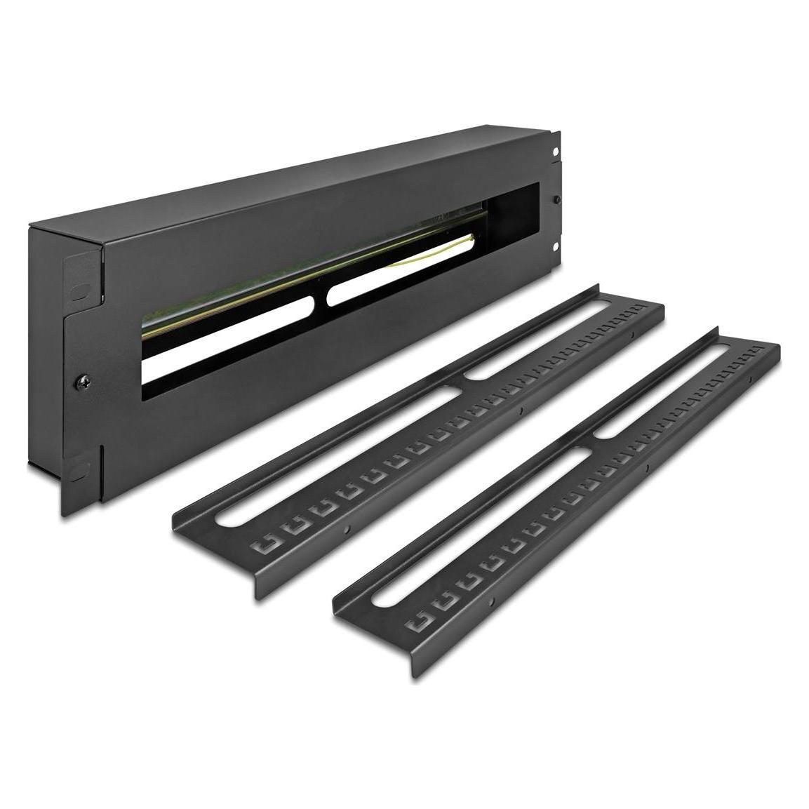 Delock 19" Schutzschalterleiste mit Abdeckung und Hutschiene (67197)