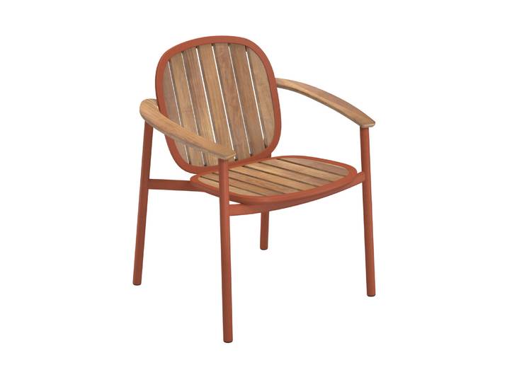 Emu - Fauteuil de repas empilable Twins - Rouge - Teck certifié FSC - Designer Sebastian Herkner